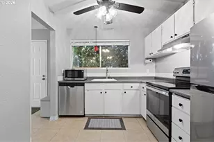 345 NE 105th St, Vancouver, WA 98685 - Photo 4