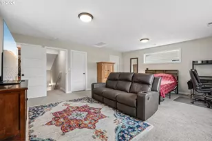 215 W Barbaras Wy, Newberg, OR 97132 - Photo 34
