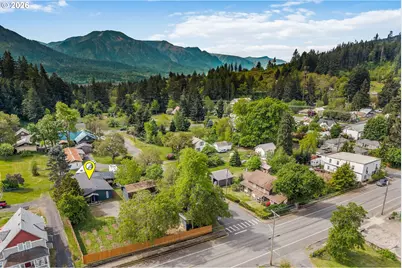 11 Second St, Carson, WA 98610 - Photo 2