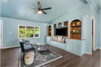 11 Second St, Carson, WA 98610 - Photo 8