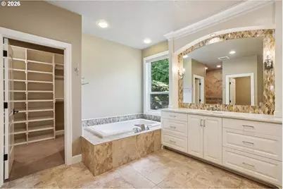 1224 Tyndall Ct, Lake Oswego, OR 97034 - Photo 22