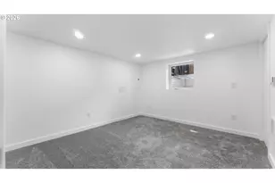 4715 NE 100th Ave, Portland, OR 97220 - Photo 32