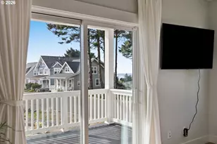 2073 NE Mulberry Loop, Lincoln City, OR 97367 - Photo 12