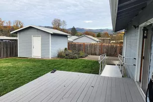 1880 Linnell Ave, Roseburg, OR 97471 - Photo 30