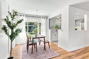 12365 SW Tremont St, Portland, OR 97225 - Photo 16