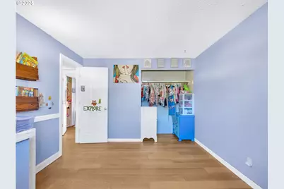 19130 NE Wasco Ct, Portland, OR 97230 - Photo 20