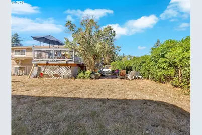 19130 NE Wasco Ct, Portland, OR 97230 - Photo 40