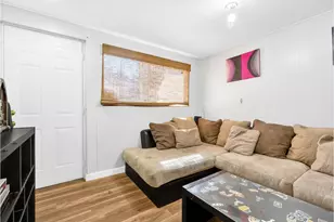 19130 NE Wasco Ct, Portland, OR 97230 - Photo 32