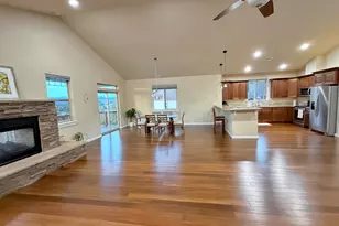 6451 Dogwood St, Springfield, OR 97478 - Photo 2