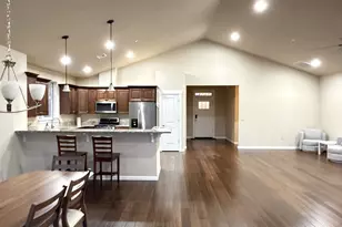 6451 Dogwood St, Springfield, OR 97478 - Photo 4