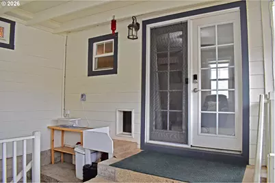 904 N Keene Way Dr, Medford, OR 97504 - Photo 10