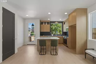 2893 NE 62nd Ave, Portland, OR 97213 - Photo 2