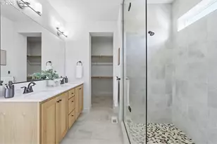 7039 SE Chinquapin Dr, Hillsboro, OR 97123 - Photo 28