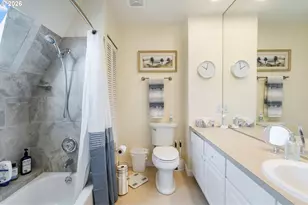 75 N Hayden Bay Dr, Portland, OR 97217 - Photo 28