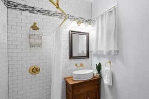 131 NE Tillamook St, Portland, OR 97212 - Photo 14