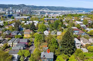 131 NE Tillamook St, Portland, OR 97212 - Photo 38