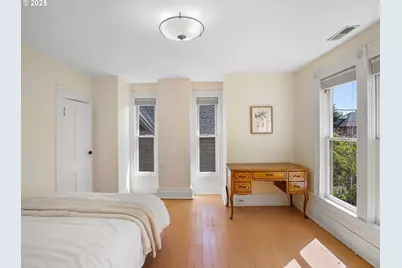 131 NE Tillamook St, Portland, OR 97212 - Photo 18