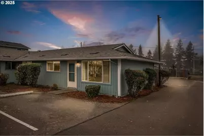 13647 Gaffney Ln #10, Oregon City, OR 97045 - Photo 1