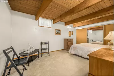 2205 N Country Club Dr, Canby, OR 97013 - Photo 30