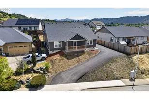 2581 Brockway Rd, Winston, OR 97496 - Photo 2