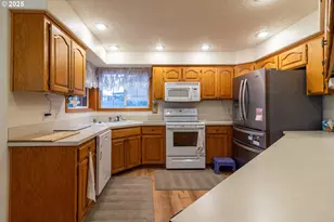 305 NW 9th Pl, Hermiston, OR 97838 - Photo 30