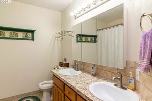 305 NW 9th Pl, Hermiston, OR 97838 - Photo 20