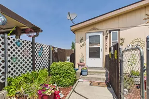 190 SE Kristen Dr, Irrigon, OR 97844 - Photo 24