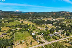 1810 Carter Rd, Hood River, OR 97031 - Photo 4