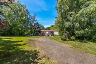 1810 Carter Rd, Hood River, OR 97031 - Photo 16