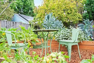 4946 NE 35th Pl, Portland, OR 97211 - Photo 40