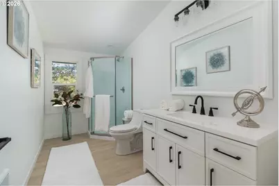 5670 Jasmine Ave, Cloverdale, OR 97112 - Photo 18
