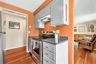 1255 City View St, Eugene, OR 97402 - Photo 8