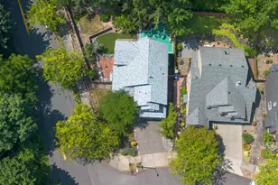 12241 SW 18th Ave, Portland, OR 97219 - Photo 46