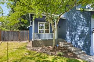 12241 SW 18th Ave, Portland, OR 97219 - Photo 2