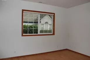 1880 Lake Cove Ave, Eugene, OR 97408 - Photo 18