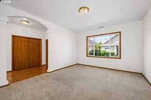 1880 Lake Cove Ave, Eugene, OR 97408 - Photo 4