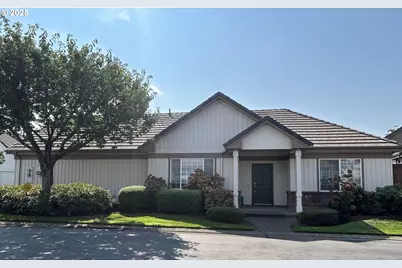 1880 Lake Cove Ave, Eugene, OR 97408 - Photo 2
