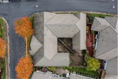 1880 Lake Cove Ave, Eugene, OR 97408 - Photo 26