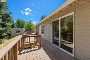 1935 Hillhouse Dr, West Linn, OR 97068 - Photo 24
