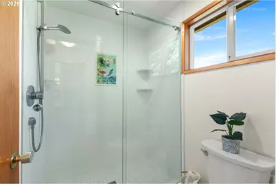 1935 Hillhouse Dr, West Linn, OR 97068 - Photo 18