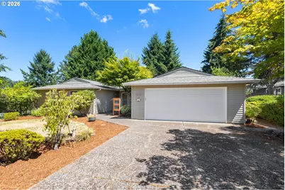 1935 Hillhouse Dr, West Linn, OR 97068 - Photo 2