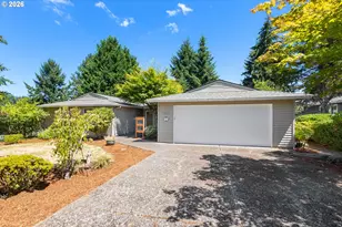 1935 Hillhouse Dr, West Linn, OR 97068 - Photo 2