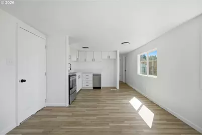 340 NE Crest St #5, Sublimity, OR 97385 - Photo 6