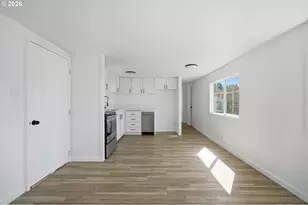 340 NE Crest St, Sublimity, OR 97385 - Photo 6