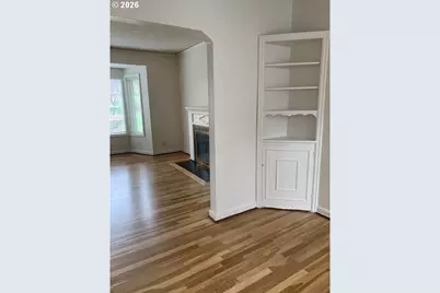 610 SE Cesar E Chavez Blvd, Portland, OR 97214 - Photo 4
