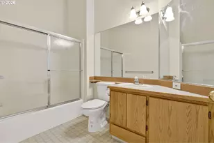 12001 NE 44th Ave, Vancouver, WA 98686 - Photo 24