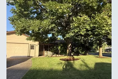 3353 Wisteria St, Eugene, OR 97404 - Photo 1