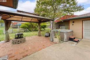 10 SE Kegler Ave, Winston, OR 97496 - Photo 28