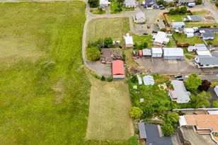 10 SE Kegler Ave, Winston, OR 97496 - Photo 42