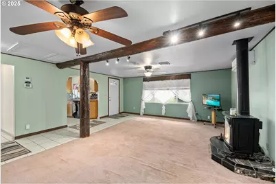 10 SE Kegler Ave, Winston, OR 97496 - Photo 8